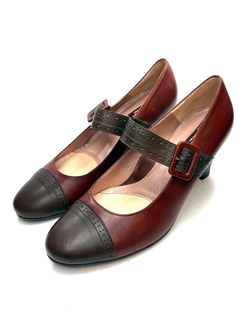BeautiFeel Two Tone Leather Mary Jane Heels | 39